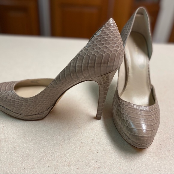 Calvin Klein Women's Heels Size 9 - Picture 7 of 10